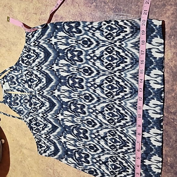 Paper Crane | Anthropologie Blousey Dressy Casual Tank - Picture 10 of 10